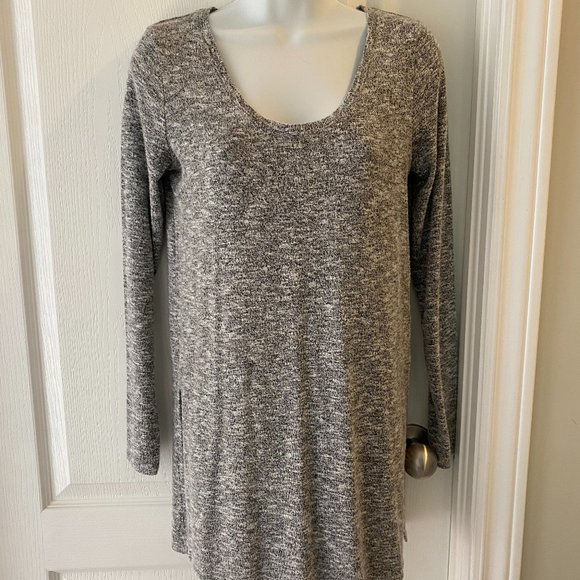 Grey stretchy tunic - Picture 1 of 9